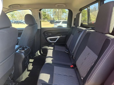 2024 Nissan Titan XD SV