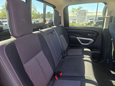 2024 Nissan Titan XD SV