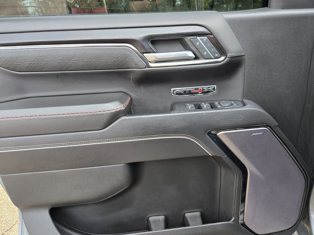 2023 GMC Sierra 1500 AT4X