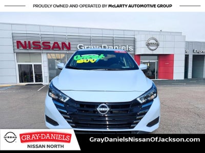 2025 Nissan Versa 1.6 SV