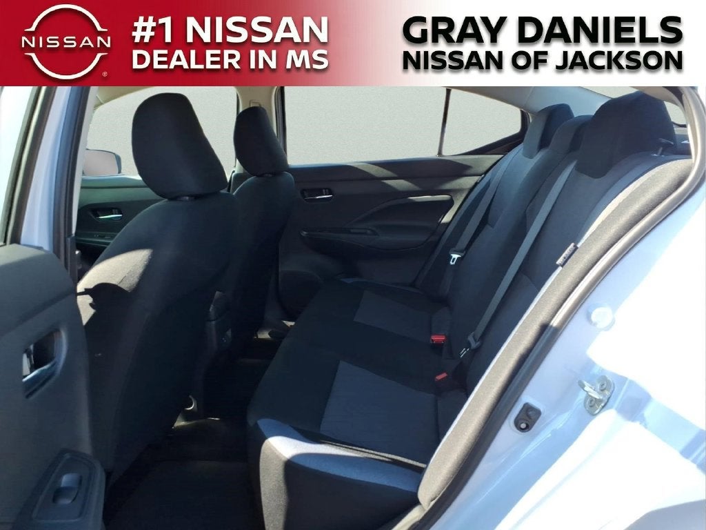 2025 Nissan Versa 1.6 SV