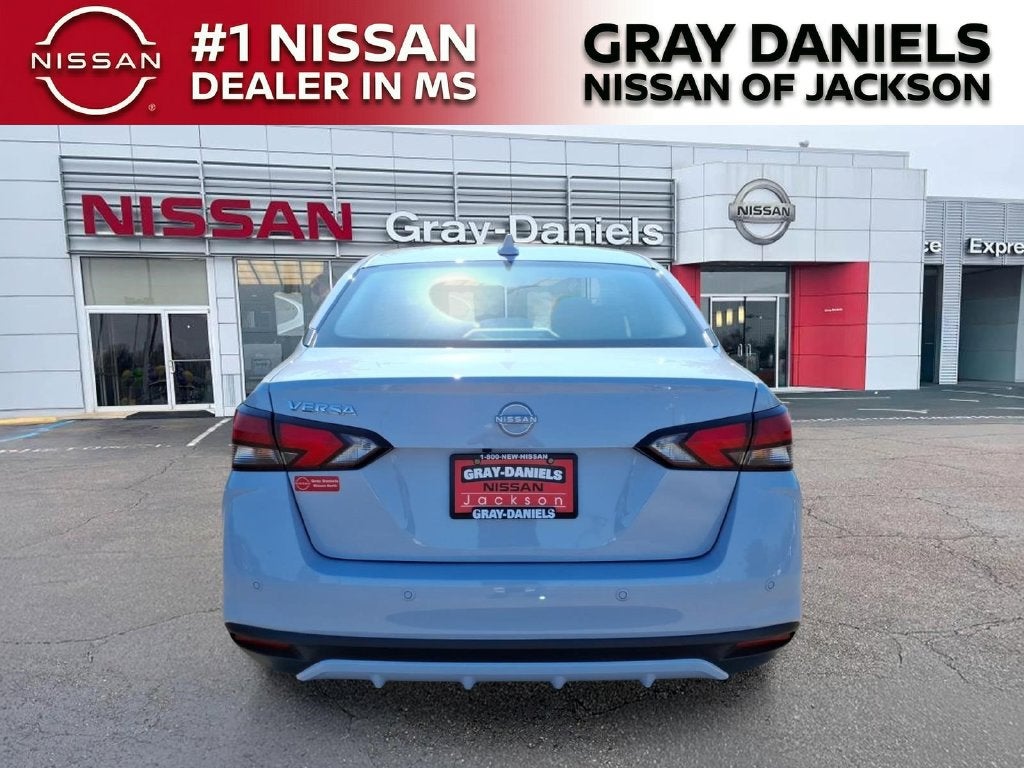 2025 Nissan Versa 1.6 SV