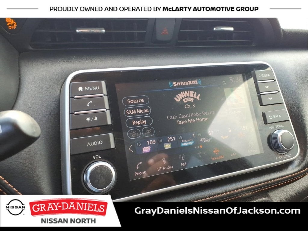 2019 Nissan Kicks SR