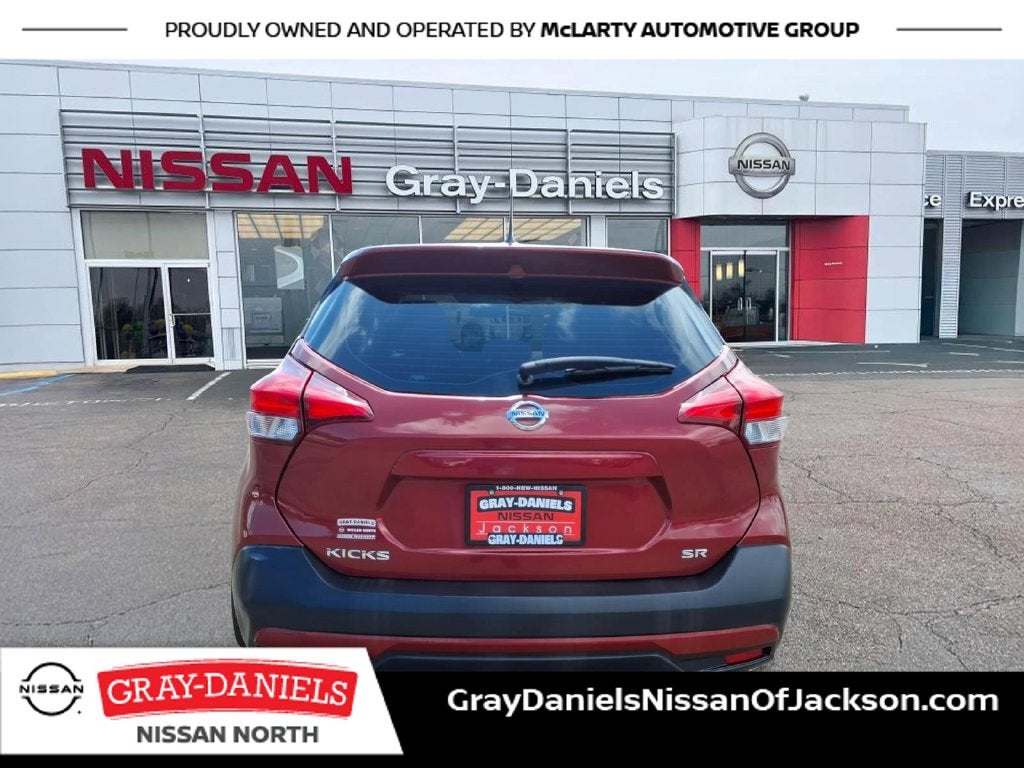 2019 Nissan Kicks SR