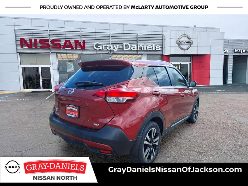 2019 Nissan Kicks SR