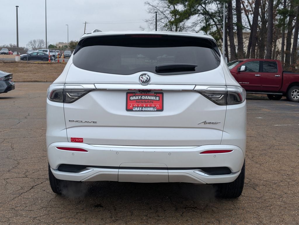 2022 Buick Enclave Avenir