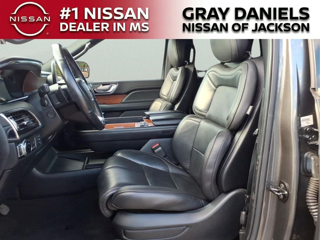 2018 Lincoln Navigator Select