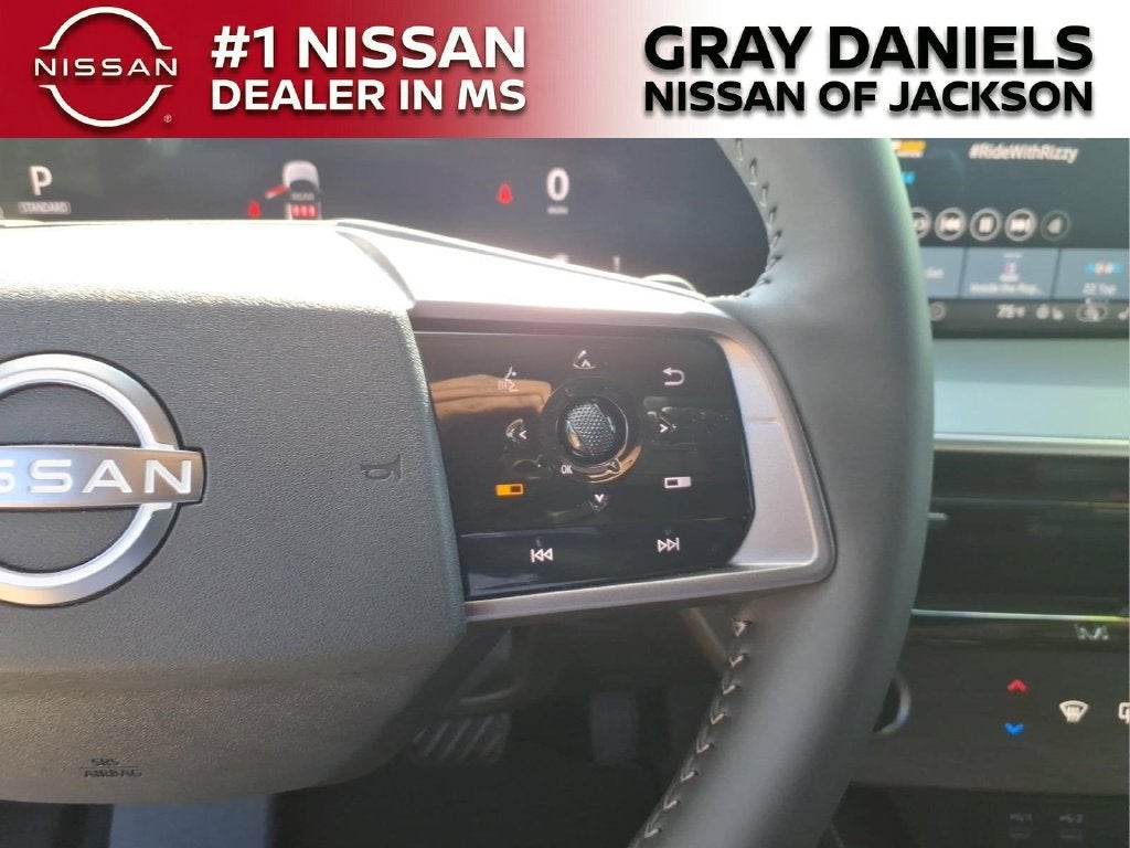 2025 Nissan Murano SL