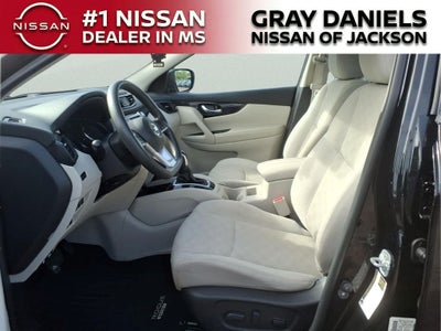 2017 Nissan Rogue Sport SV