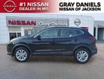 2017 Nissan Rogue Sport SV