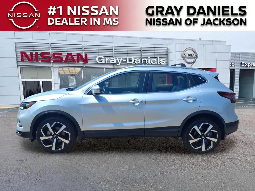 2022 Nissan Rogue Sport SL