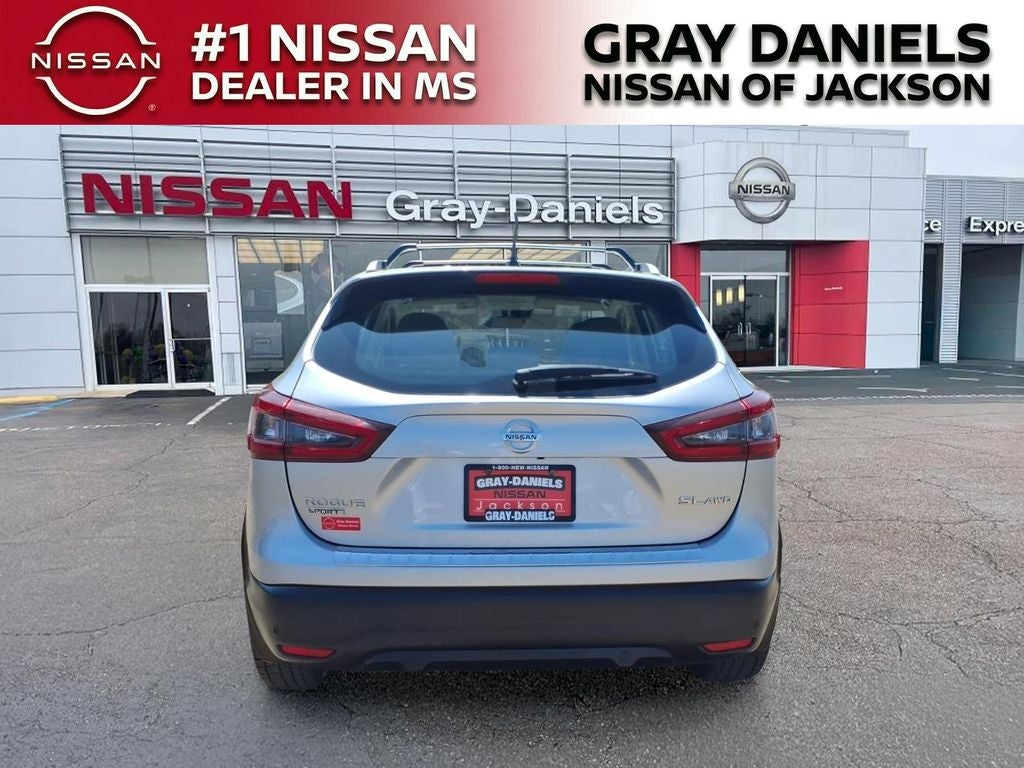 2022 Nissan Rogue Sport SL