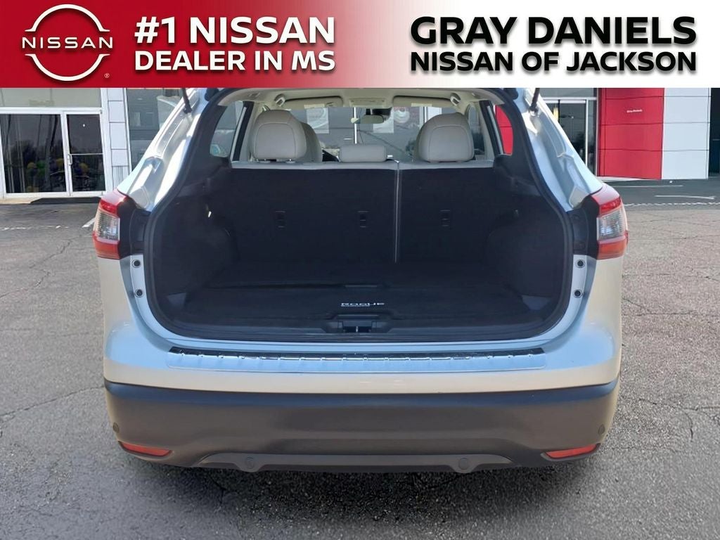 2022 Nissan Rogue Sport SL