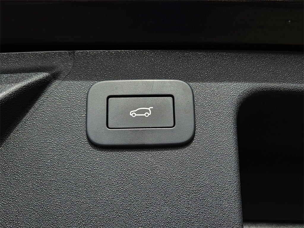 2023 Land Rover Discovery Sport S