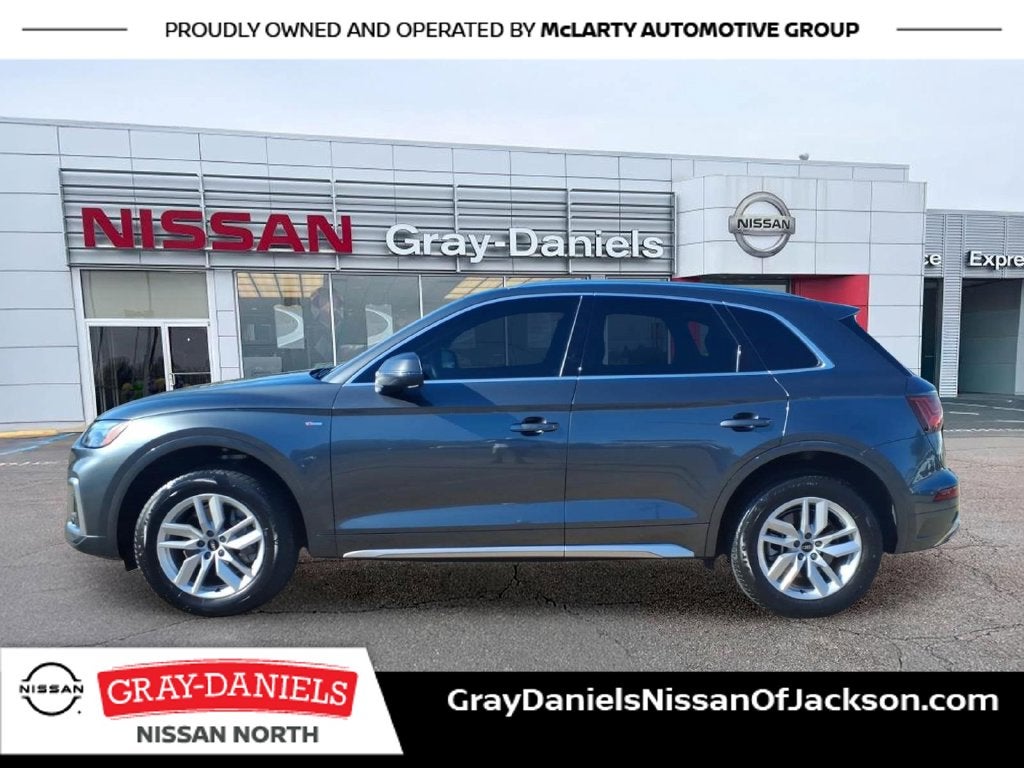 2023 Audi Q5 45 S line Premium quattro