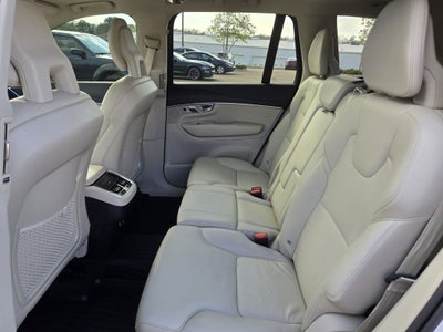 2020 Volvo XC90 T5 Momentum