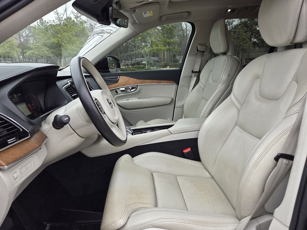 2020 Volvo XC90 Hybrid T8 Inscription