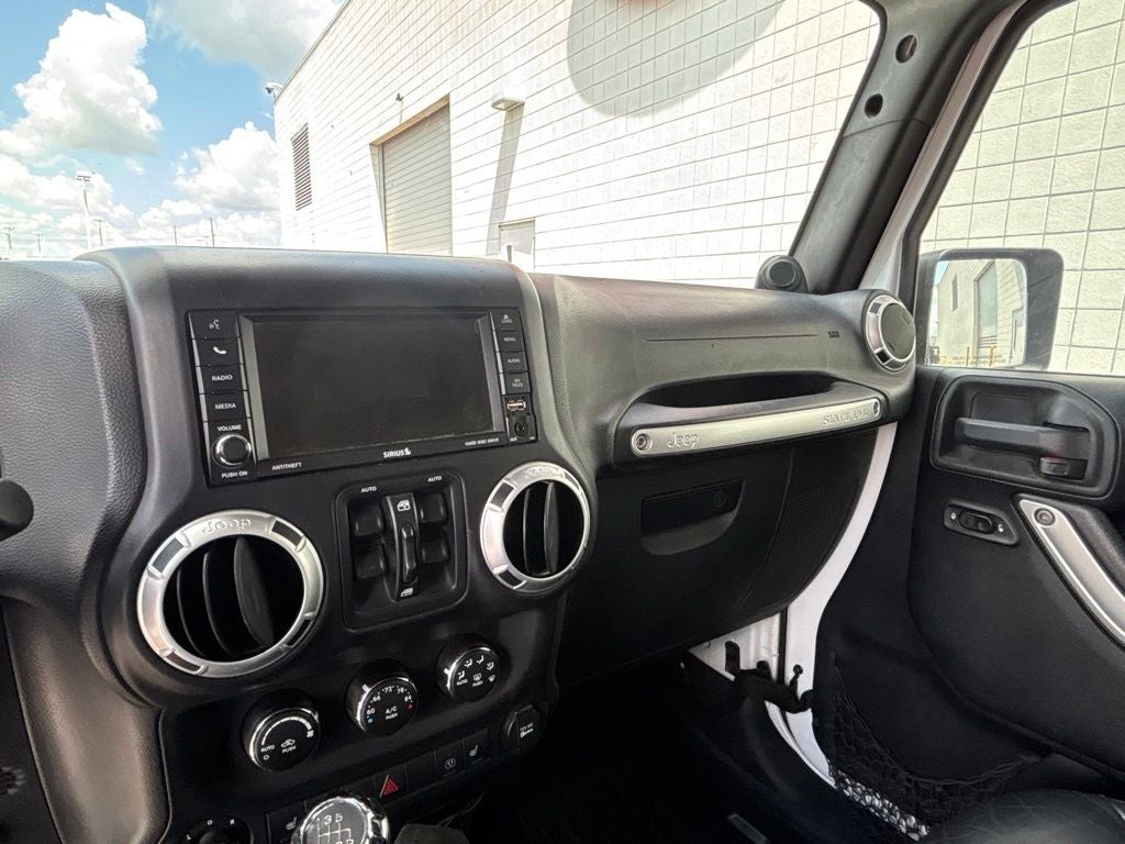 2013 Jeep Wrangler Unlimited Sahara