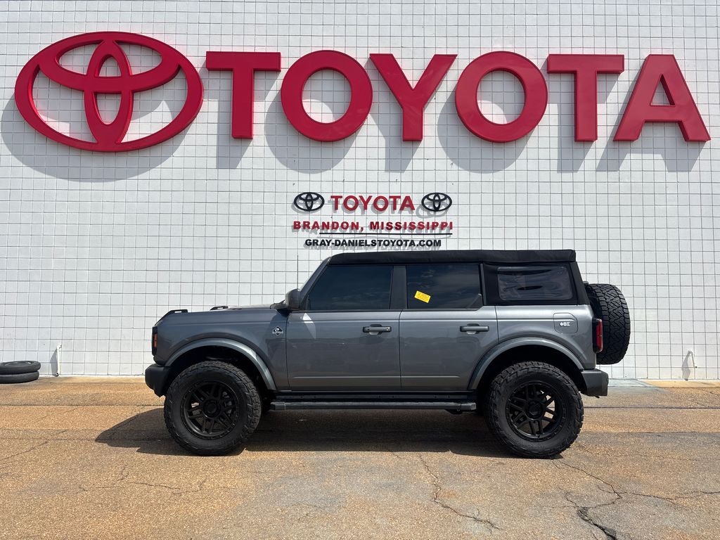 2024 Ford Bronco Outer Banks