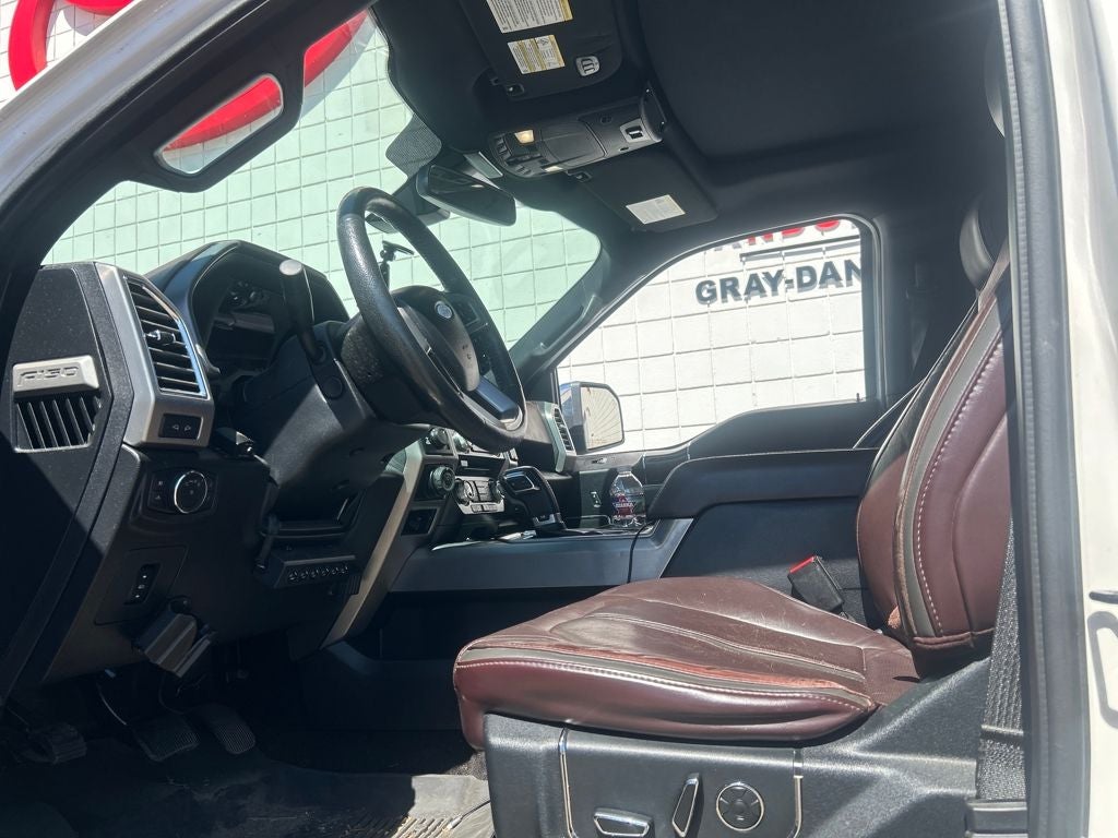 2016 Ford F-150 Platinum