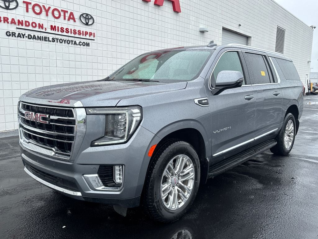 2022 GMC Yukon XL SLT