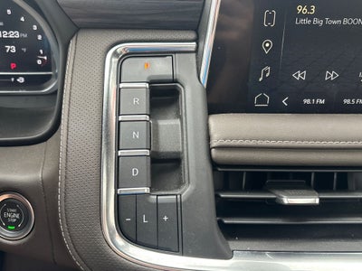 2022 GMC Yukon XL SLT