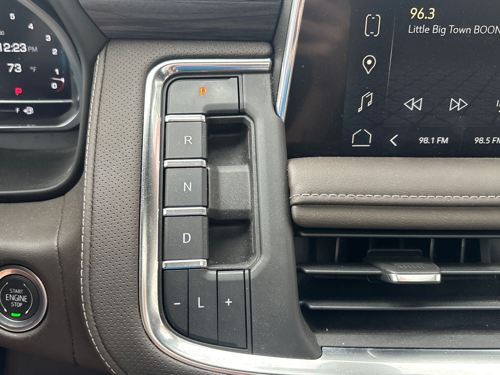 2022 GMC Yukon XL SLT