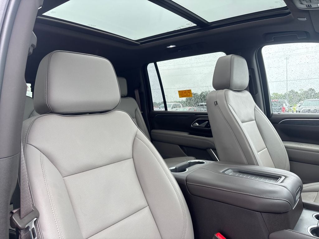 2022 GMC Yukon XL SLT