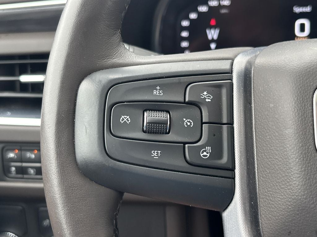 2022 GMC Yukon XL SLT