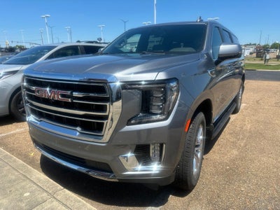 2022 GMC Yukon XL SLT