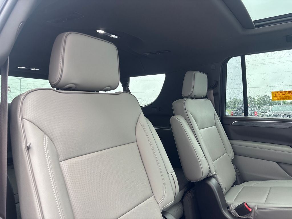 2022 GMC Yukon XL SLT