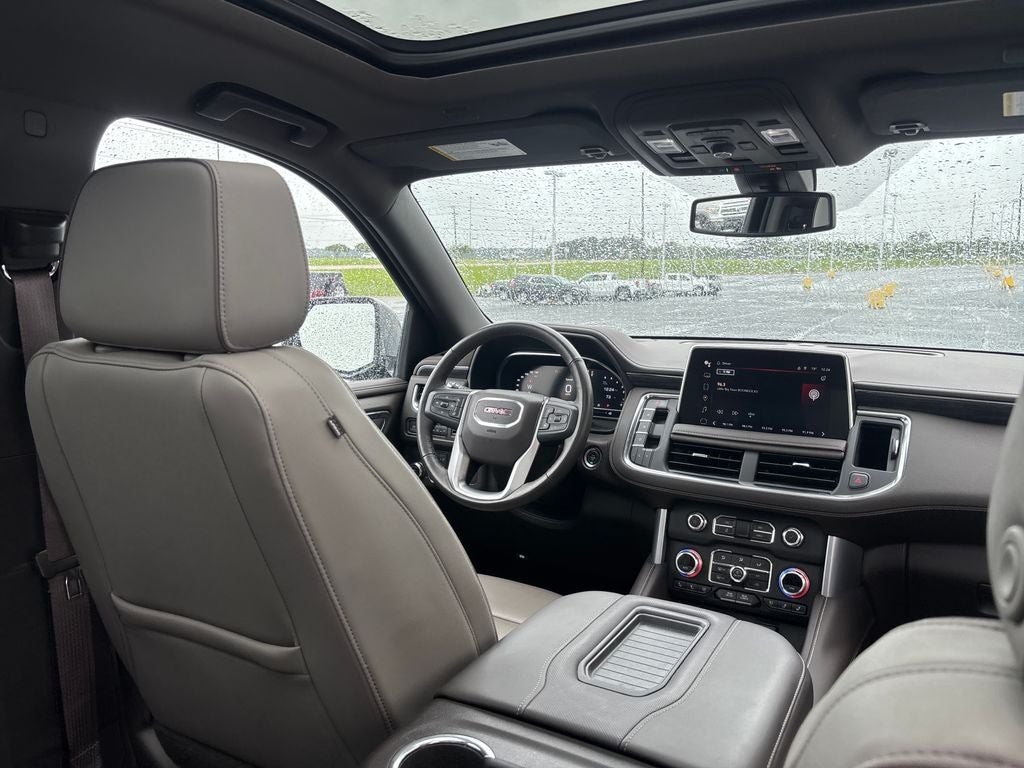 2022 GMC Yukon XL SLT