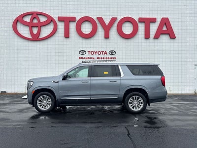 2022 GMC Yukon XL SLT