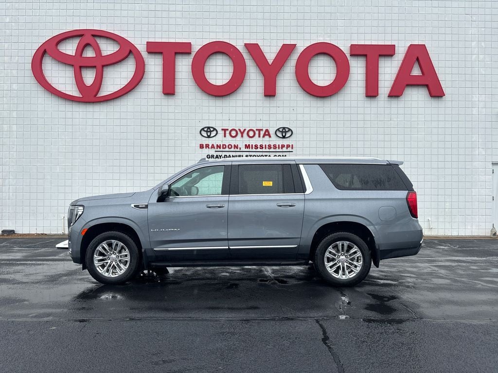 2022 GMC Yukon XL SLT