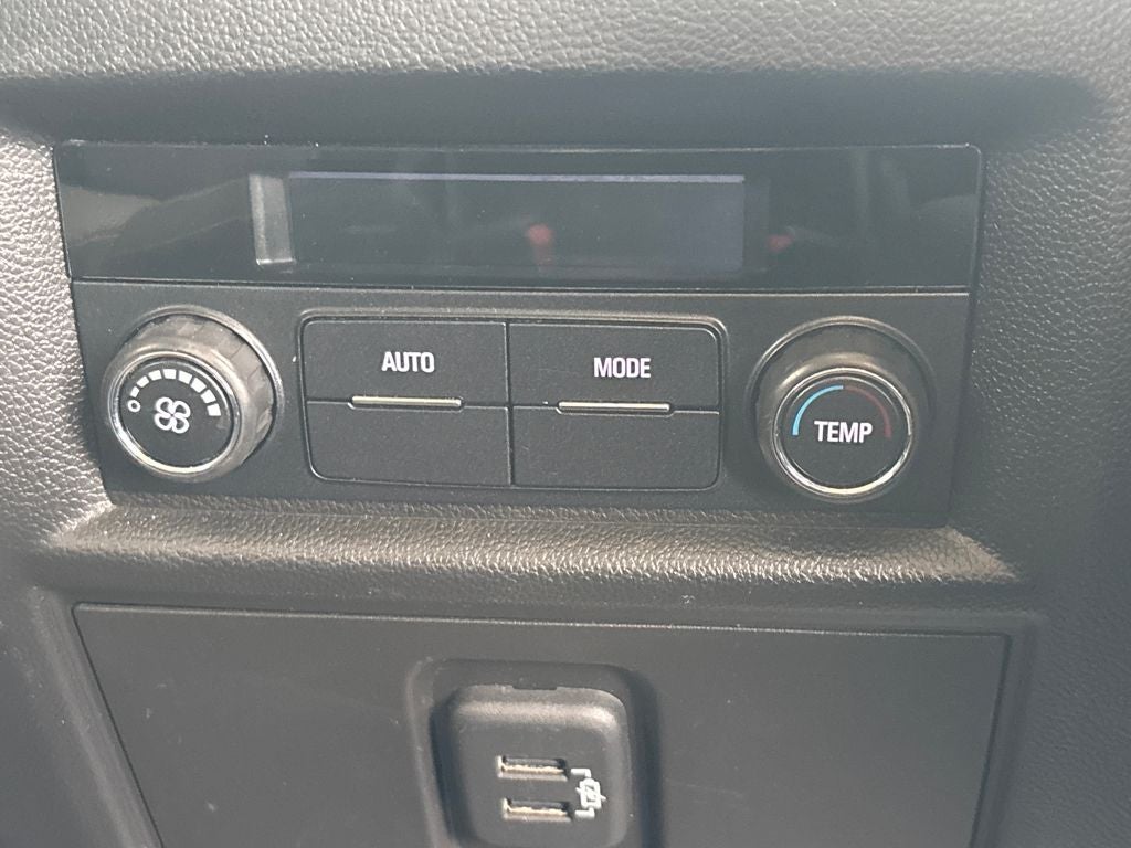 2019 Chevrolet Traverse LT Cloth w/1LT