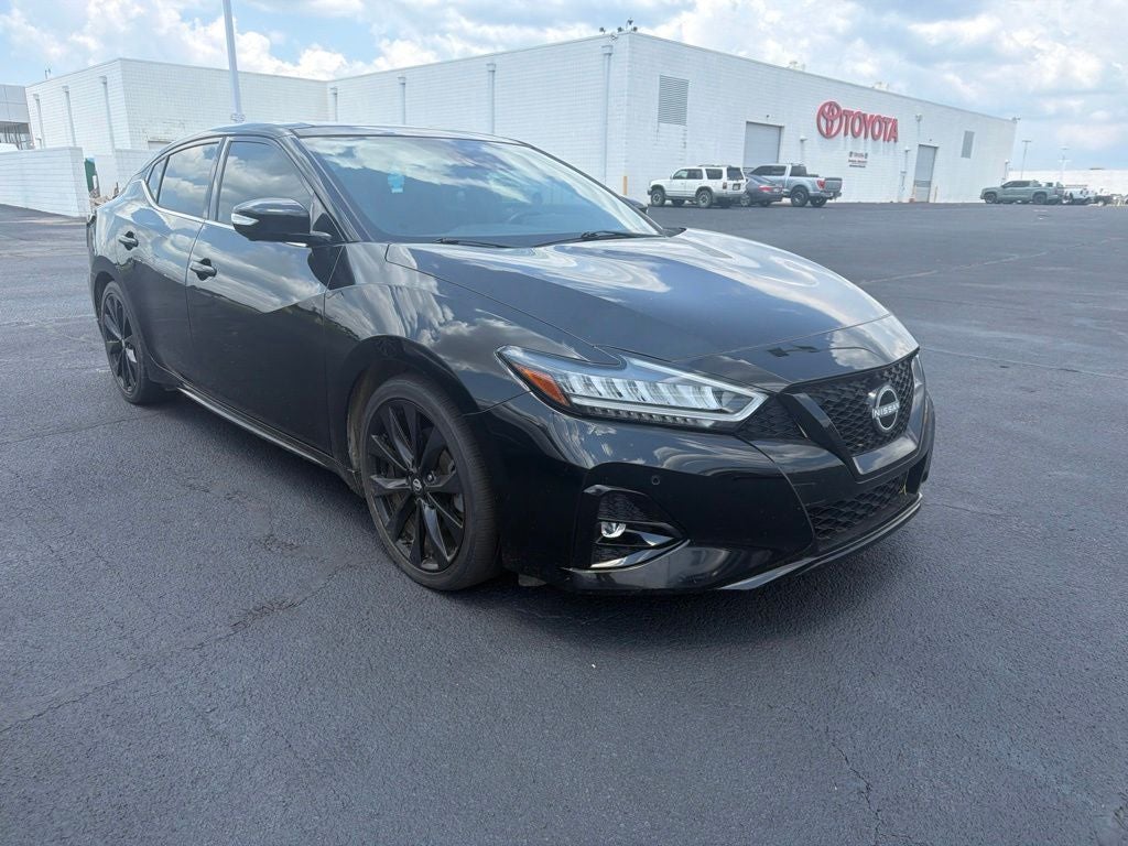 2023 Nissan Maxima SR