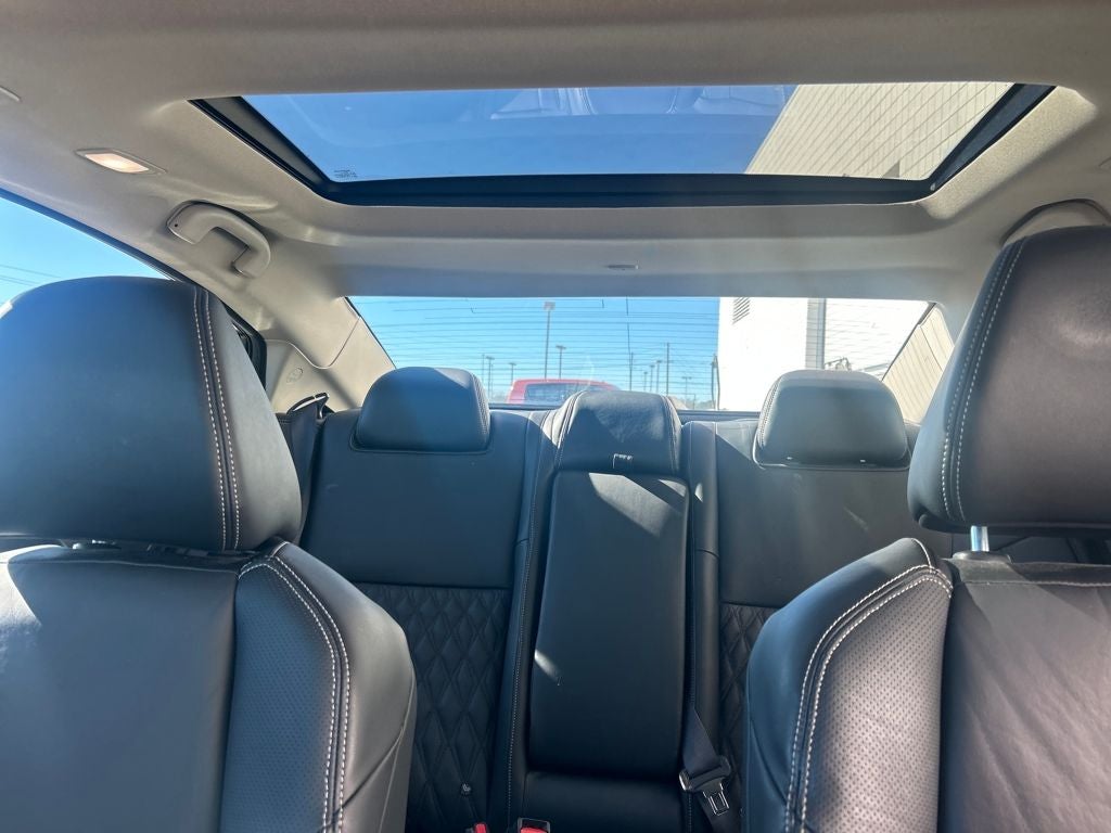 2023 Nissan Maxima Platinum