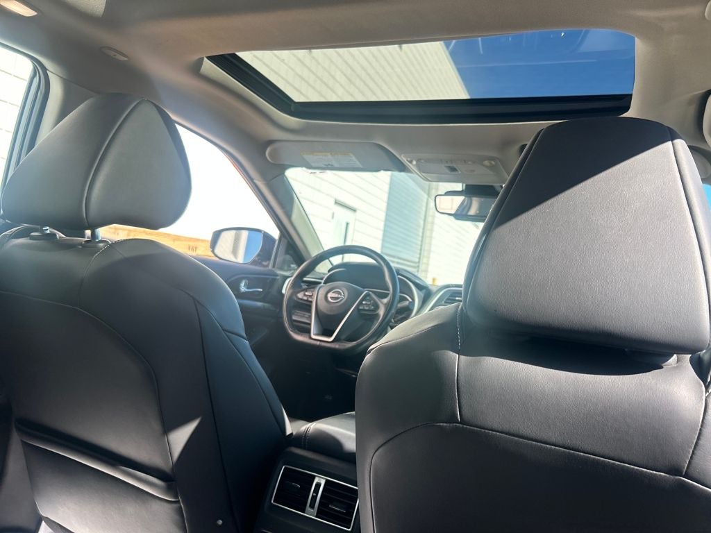 2023 Nissan Maxima Platinum