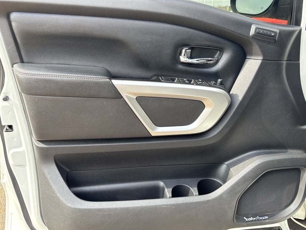 2018 Nissan Titan SL