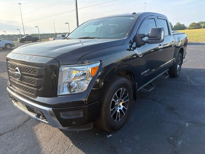 2021 Nissan Titan SV