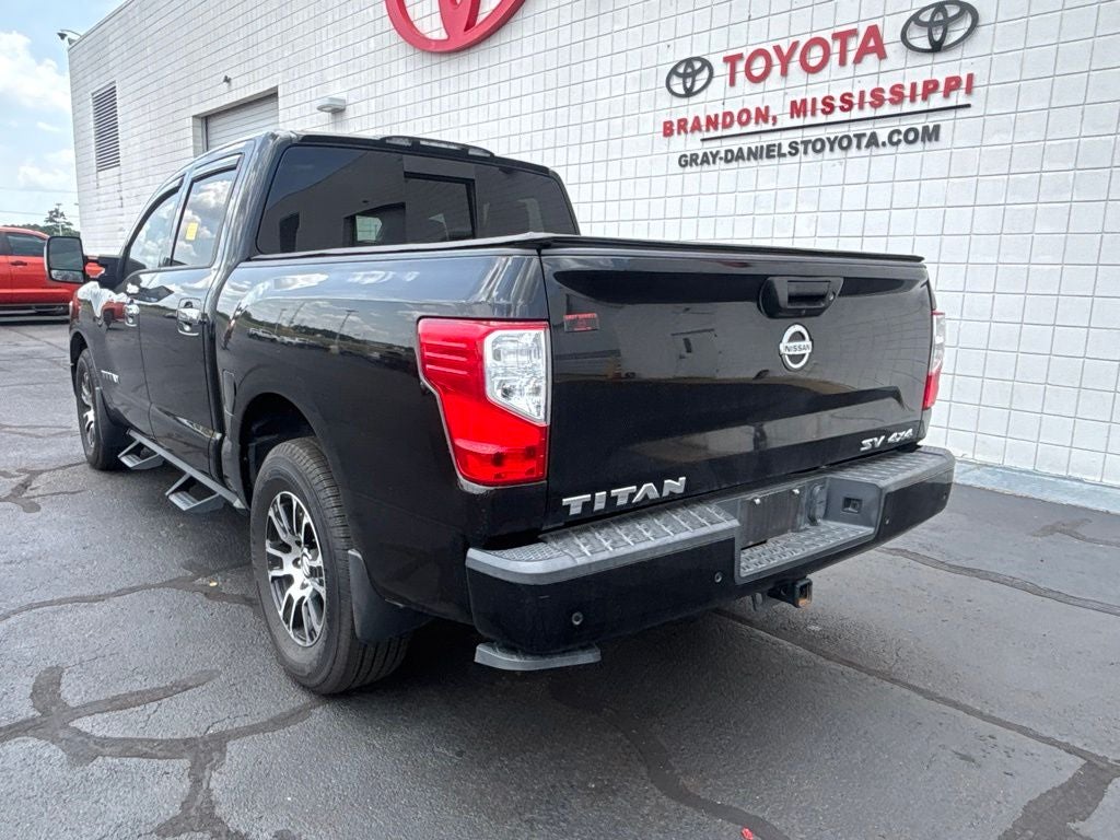 2021 Nissan Titan SV