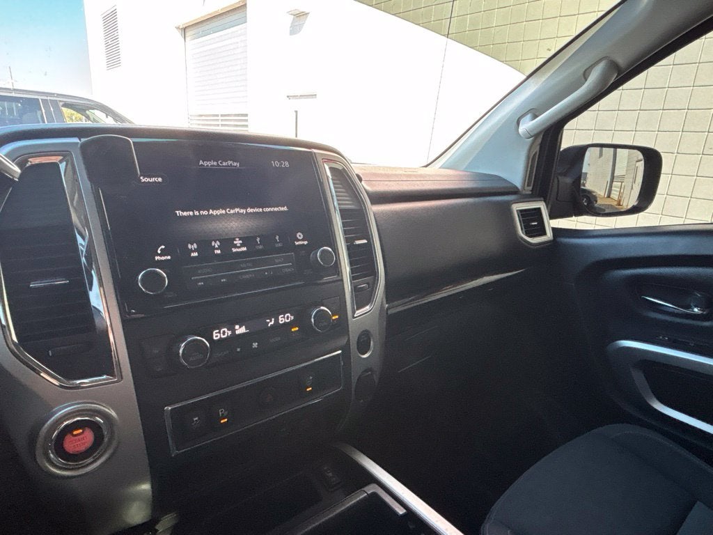 2021 Nissan Titan SV