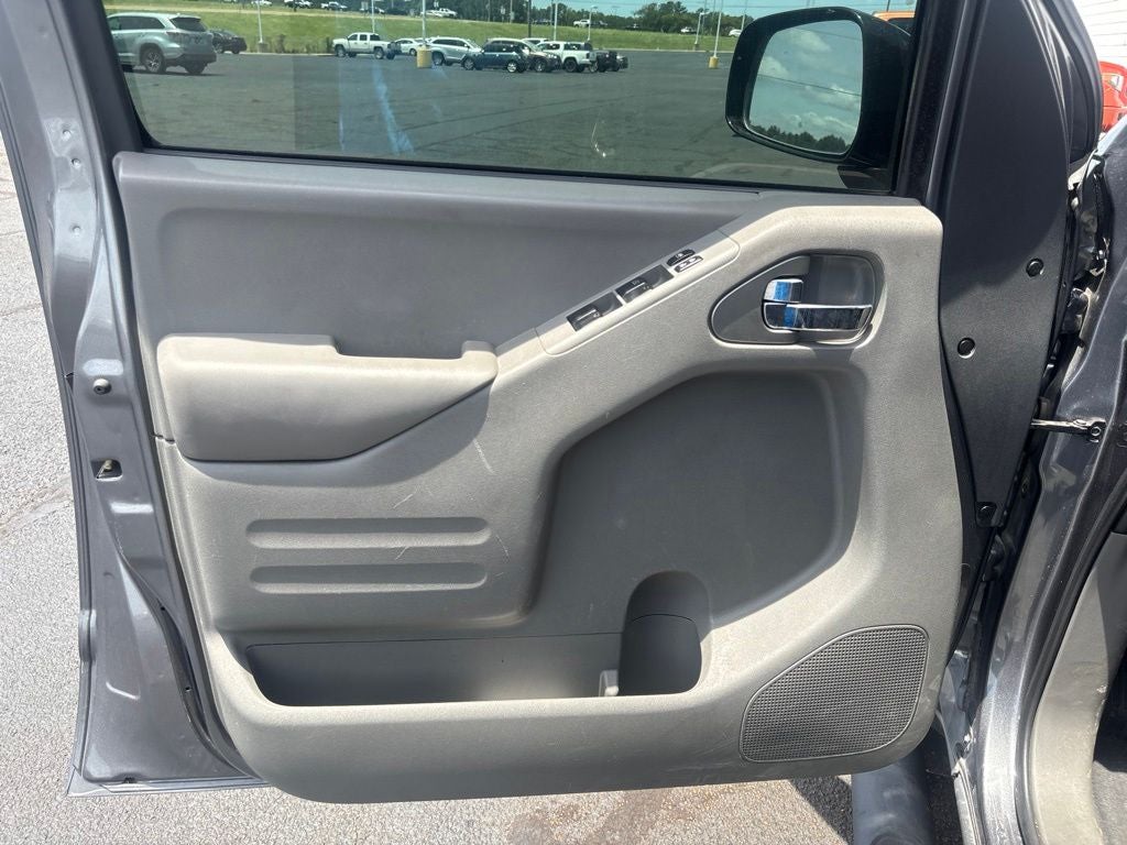 2020 Nissan Frontier SV