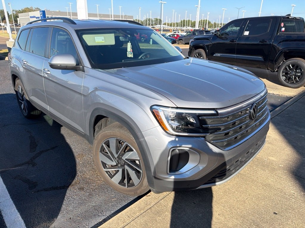 2024 Volkswagen Atlas 2.0T SE w/Technology