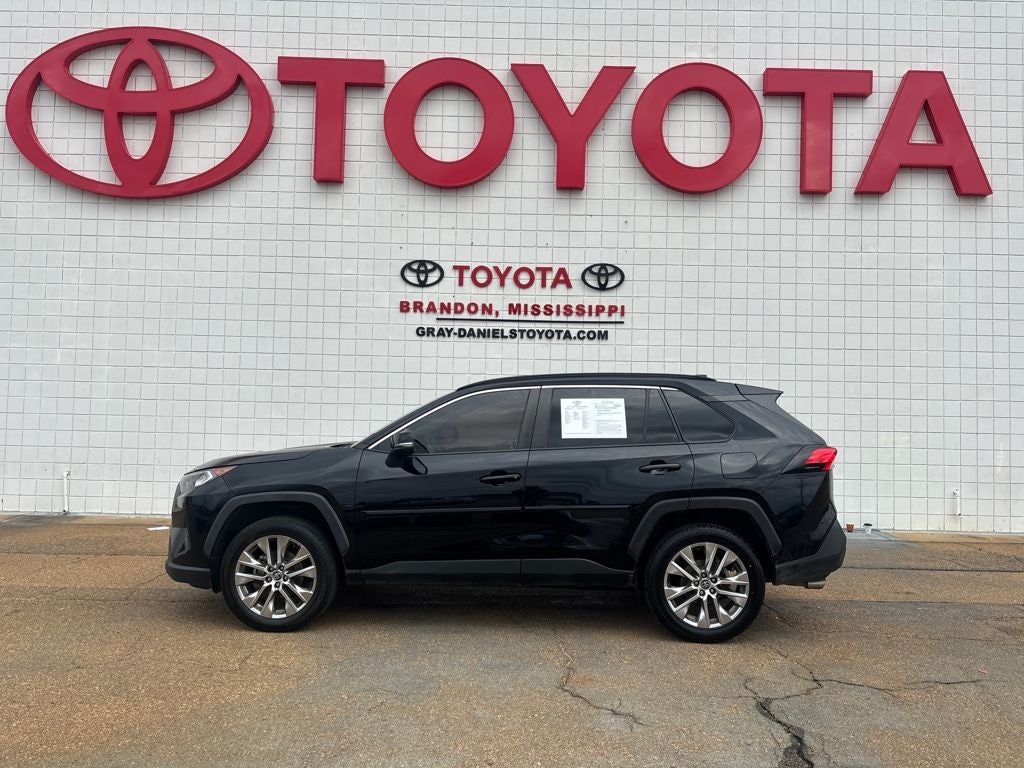 2021 Toyota RAV4 XLE Premium