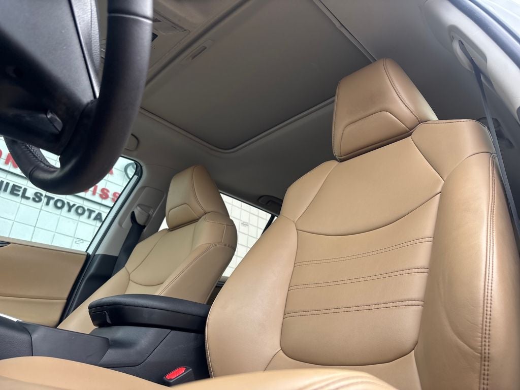 2023 Toyota RAV4 XLE Premium