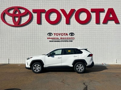 2024 Toyota RAV4 LE
