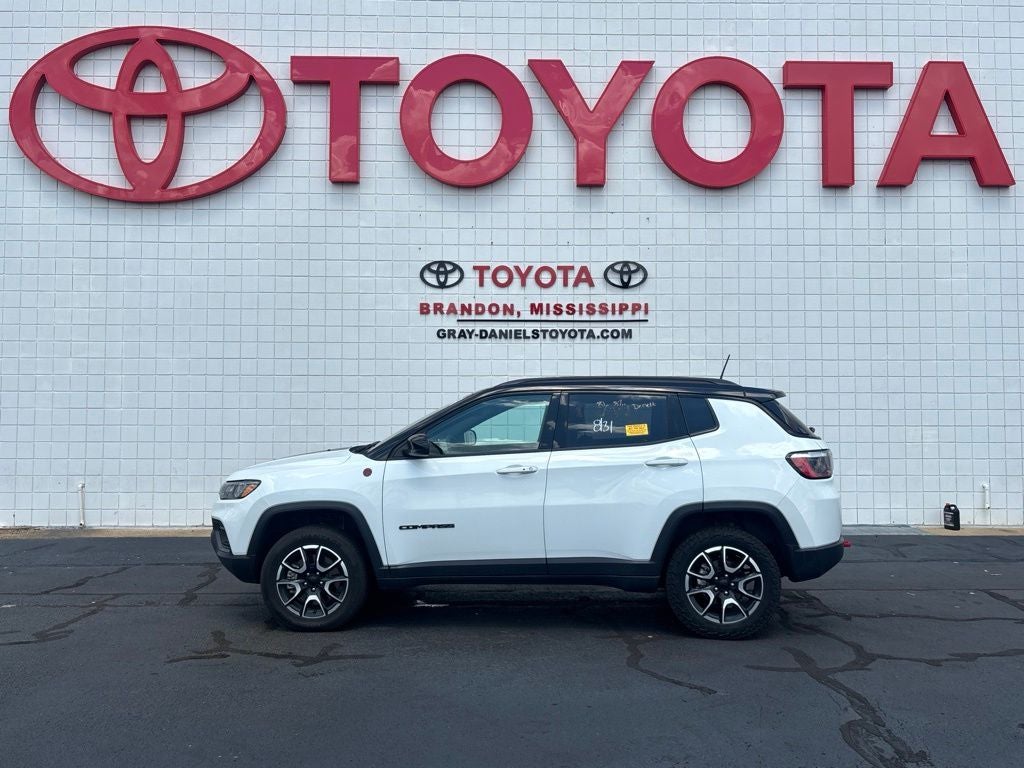 2024 Jeep Compass Trailhawk
