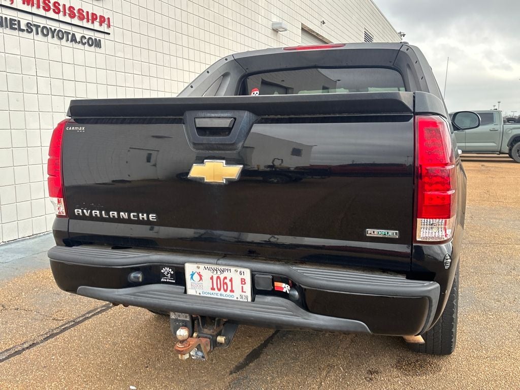 2011 Chevrolet Avalanche 1500 LS