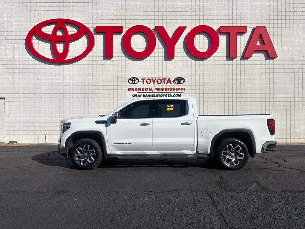 2024 GMC Sierra 1500 SLT